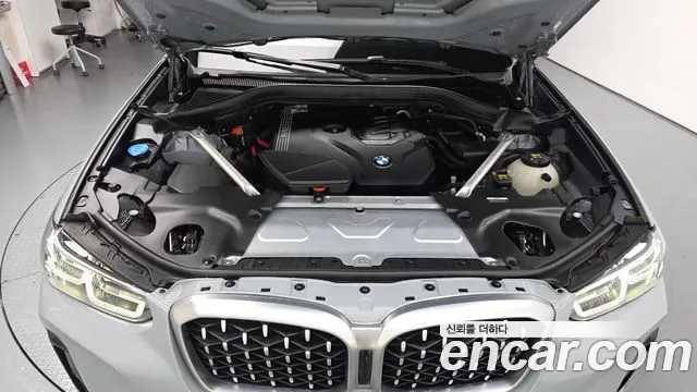 BMW X4 xDrive20i M Sport — Фото автомобиля 6