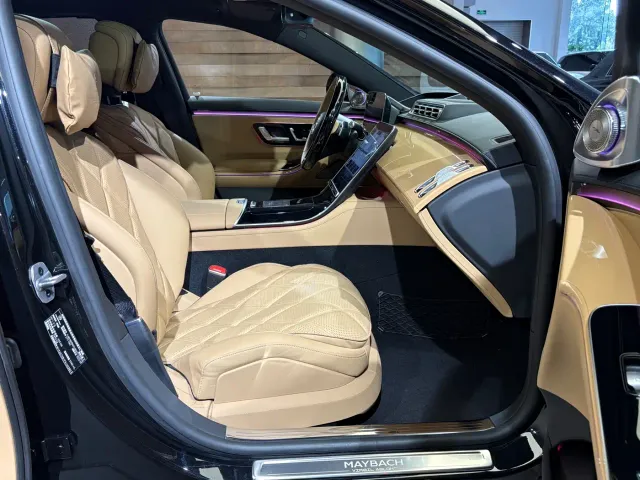 Mercedes-Benz Maybach S-Class — Фото автомобиля 26