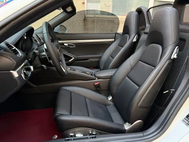 Porsche 718 — Фото автомобиля 7