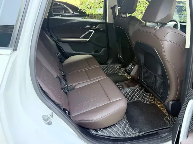 BMW X1 — Фото автомобиля 4