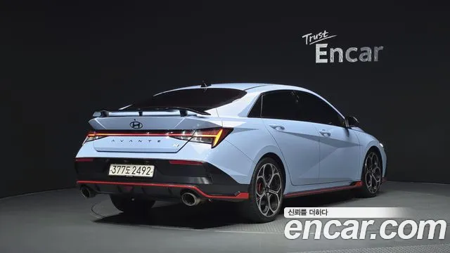 Hyundai AVANTE — Фото автомобиля 2