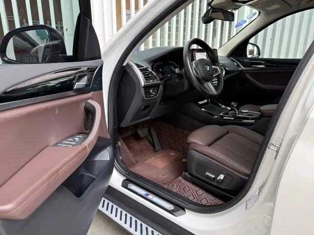 BMW X3 — Фото автомобиля 8