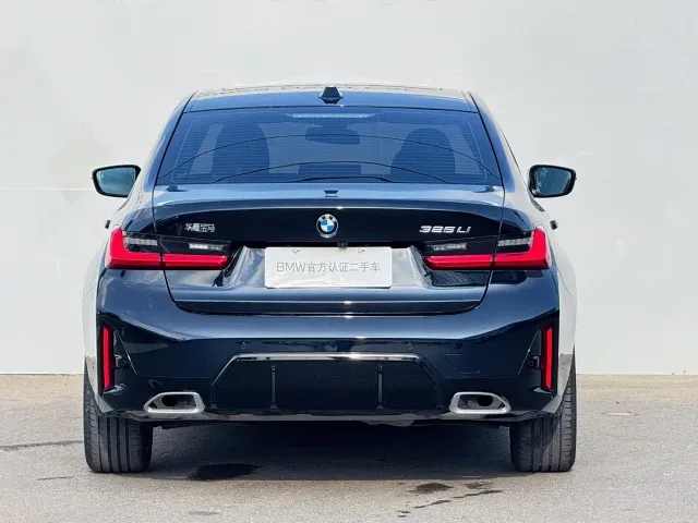 BMW 3 Series — Фото автомобиля 5