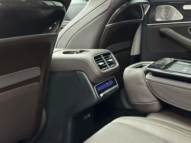 Mercedes-Benz GLS-Class — Фото автомобиля 19