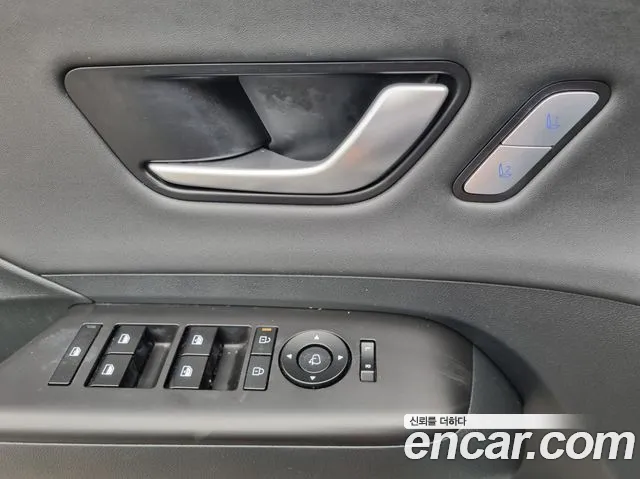 Hyundai Kona SX2 — Фото автомобиля 13