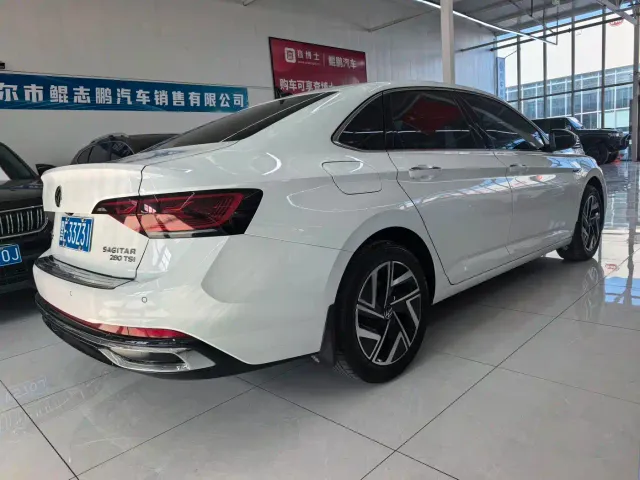 Volkswagen Sagitar — Фото автомобиля 4