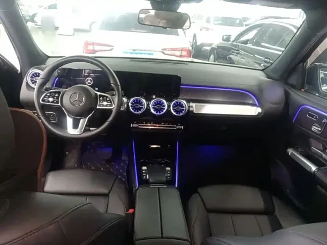 Mercedes-Benz GLB-Class — Фото автомобиля 5
