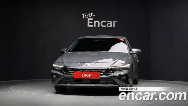 Hyundai AVANTE Новый Avante (CN7) — Фото автомобиля 3