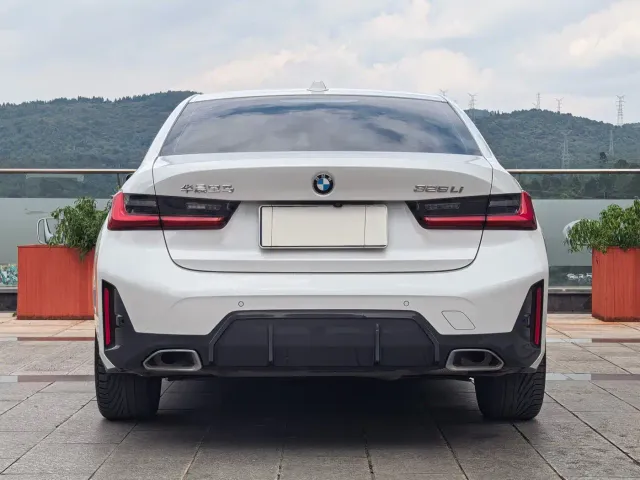 BMW 3 Series — Фото автомобиля 8