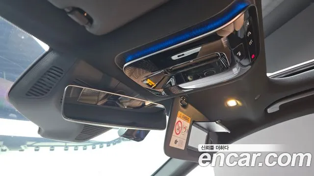 Mercedes-Benz E-Class — Фото автомобиля 28