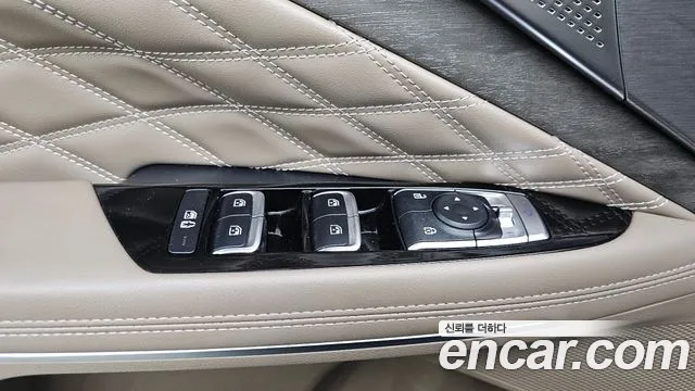 Kia K8 Hybrid — Фото автомобиля 25