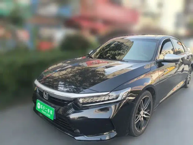 Фотография автомобиля — Honda Inspire