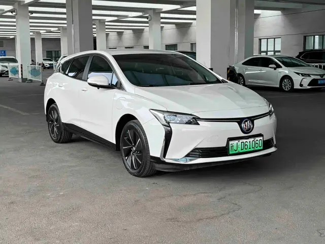 Buick Velite 6 — Фото автомобиля 3