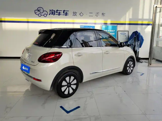 Wuling Bingo — Фото автомобиля 3