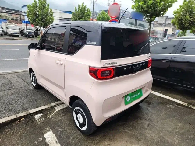 Wuling Hongguang Mini EV — Фото автомобиля 4