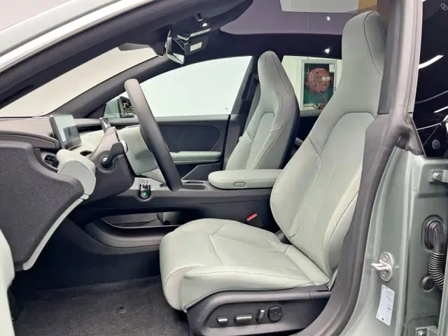 Nio ET5 Touring — Фото автомобиля 16