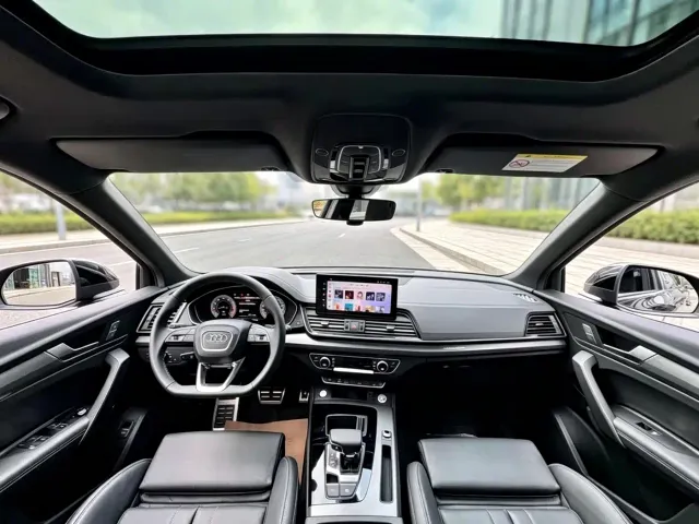 Audi Q5L — Фото автомобиля 7