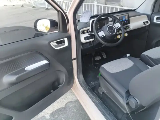 Wuling Hongguang Mini EV — Фото автомобиля 15