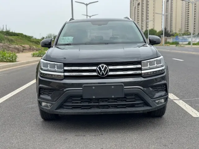 Volkswagen Tharu — Фото автомобиля 2