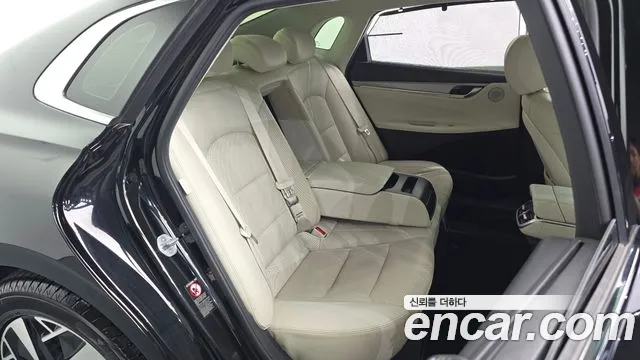Hyundai Grandeur Grandeur (New) Hybrid — Фото автомобиля 18
