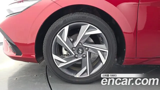 Hyundai Avante CN7 — Фото автомобиля 5