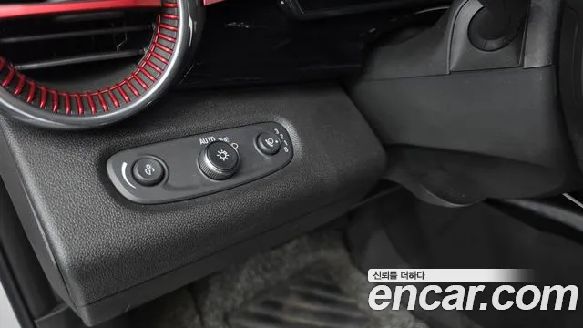 ChevroletGMDaewoo Trax Trax Кроссовер — Фото автомобиля 19