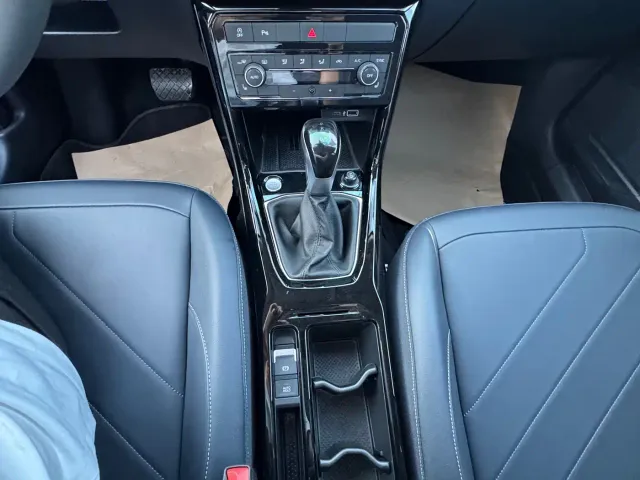 Volkswagen Tharu — Фото автомобиля 9