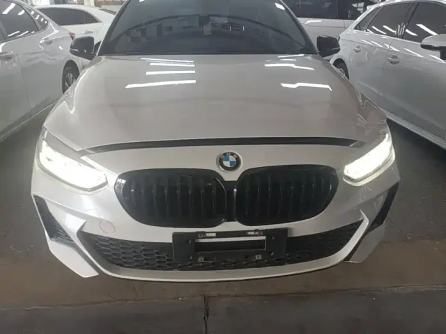 BMW 1 Series — Фото автомобиля 2