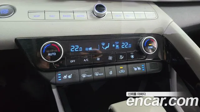 Hyundai Avante CN7 — Фото автомобиля 29