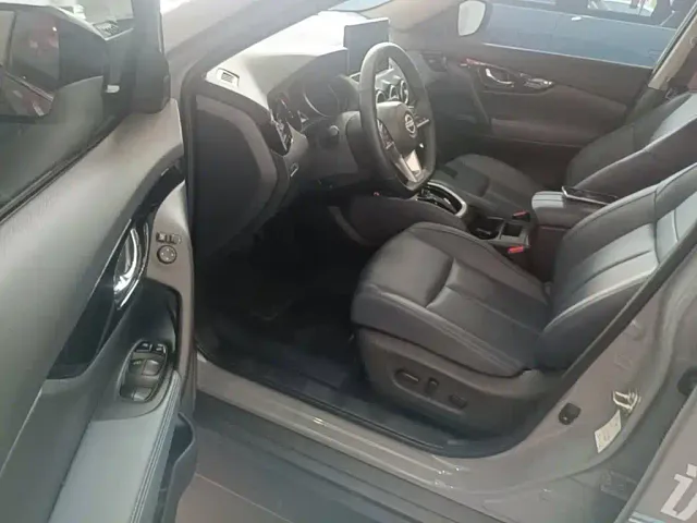 Nissan X-Trail — Фото автомобиля 15