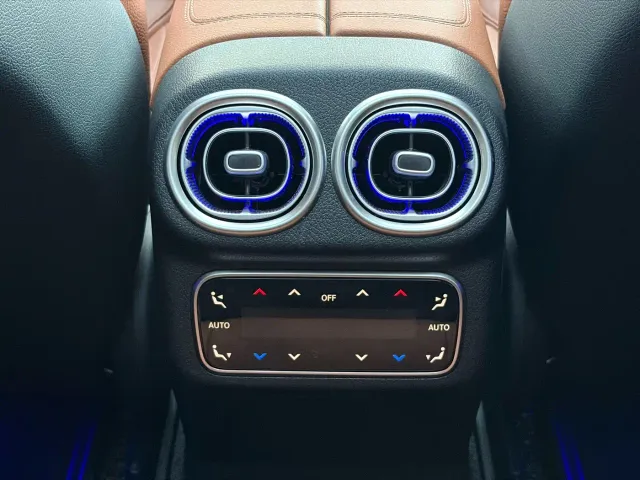 Mercedes-Benz GLC-Class — Фото автомобиля 12