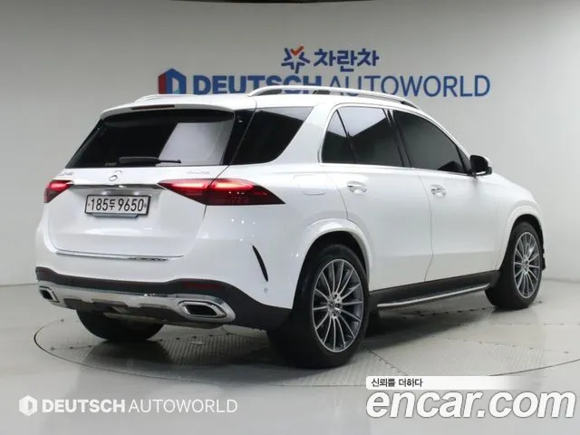 Mercedes-Benz GLE-Class — Фото автомобиля 2