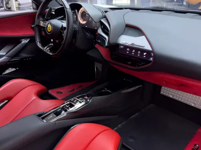 Ferrari SF90 — Фото автомобиля 23