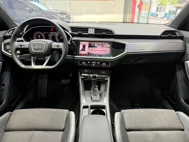 Audi Q3 — Фото автомобиля 20