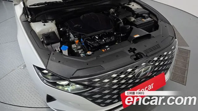 Hyundai Grandeur Grandeur (New) — Фото автомобиля 9