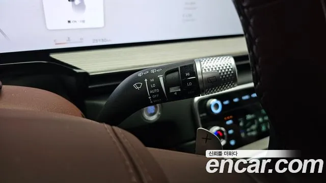 Genesis GV80 — Фото автомобиля 23