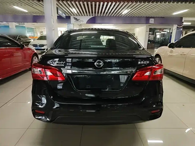 Nissan Sylphy — Фото автомобиля 3