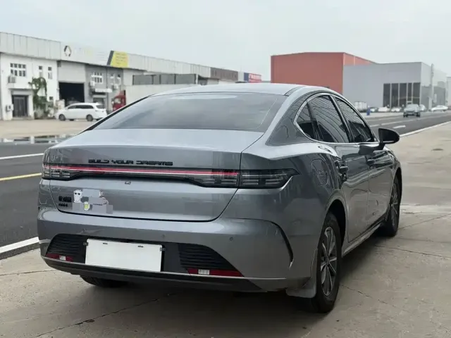 BYD Destroyer 05 — Фото автомобиля 6