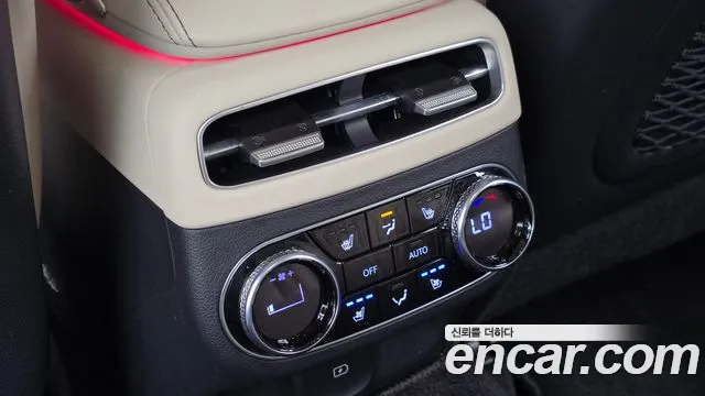 Genesis GV70 2.5T Бензин AWD — Фото автомобиля 15