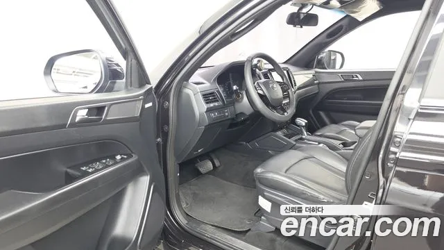 KG_Mobility_Ssangyong Rexton Новый Rexton Sport Дизель 2.2 2WD — Фото автомобиля 10