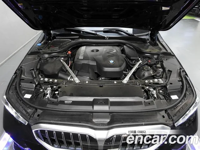 BMW 5-Series 5 серия (G60) 530i xDrive M Sport — Фото автомобиля 6