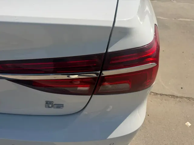 Roewe i6 — Фото автомобиля 14