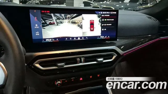 BMW i4 — Фото автомобиля 14