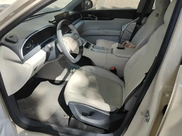 Geely Starry Wish — Фото автомобиля 9
