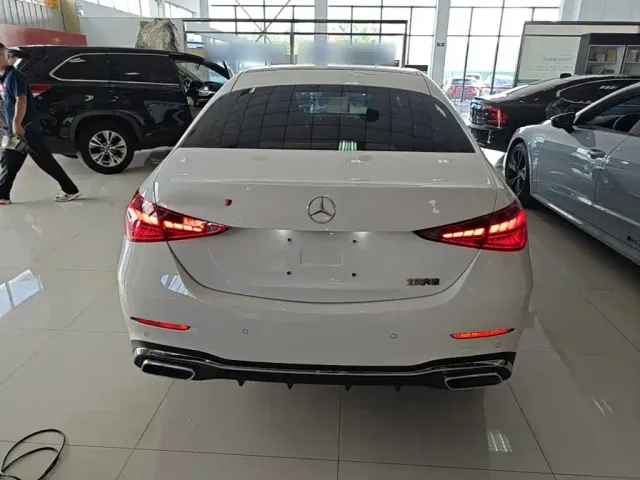 Mercedes-Benz C-Class — Фото автомобиля 5