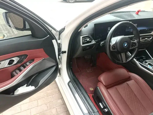 BMW i3 — Фото автомобиля 15