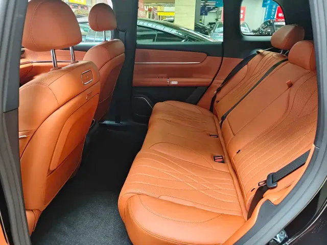 Changan Qiyuan Q07 — Фото автомобиля 18