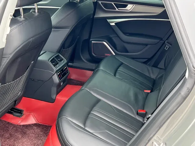 Audi A7 — Фото автомобиля 11