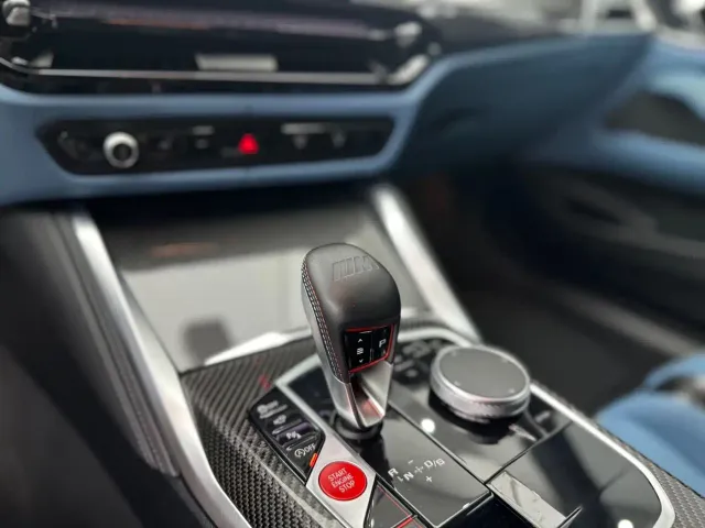 BMW M4 — Фото автомобиля 12