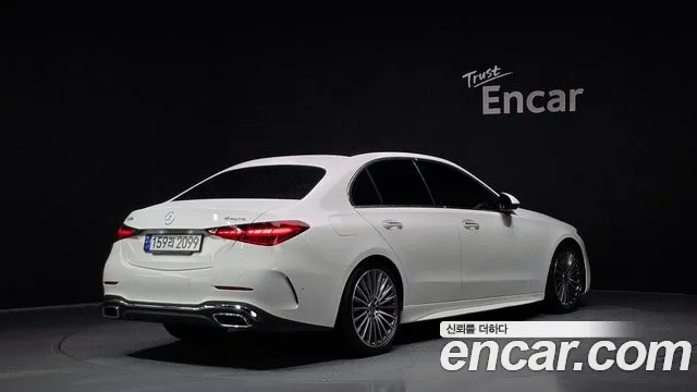 Mercedes-Benz C-Class — Фото автомобиля 2